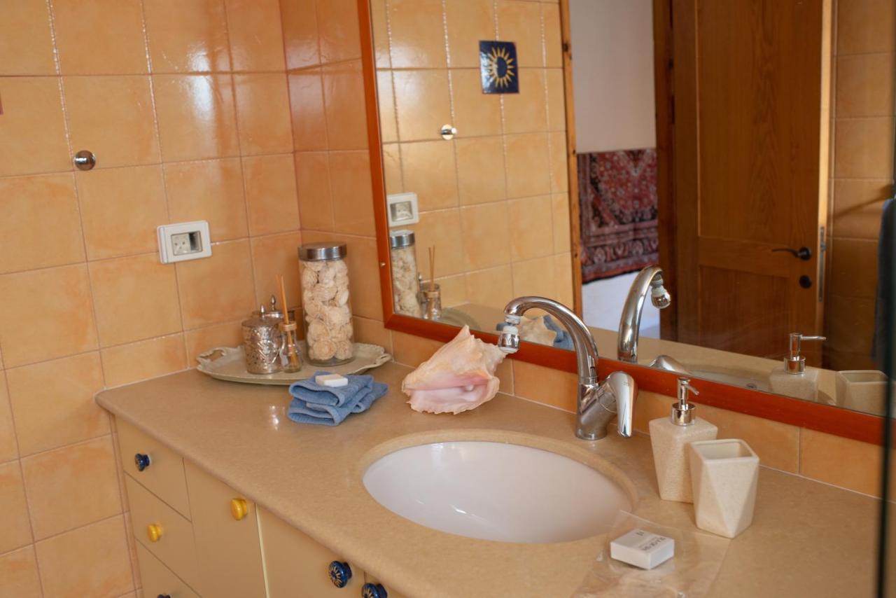 Erella'S Villa Ros Pinna Kültér fotó